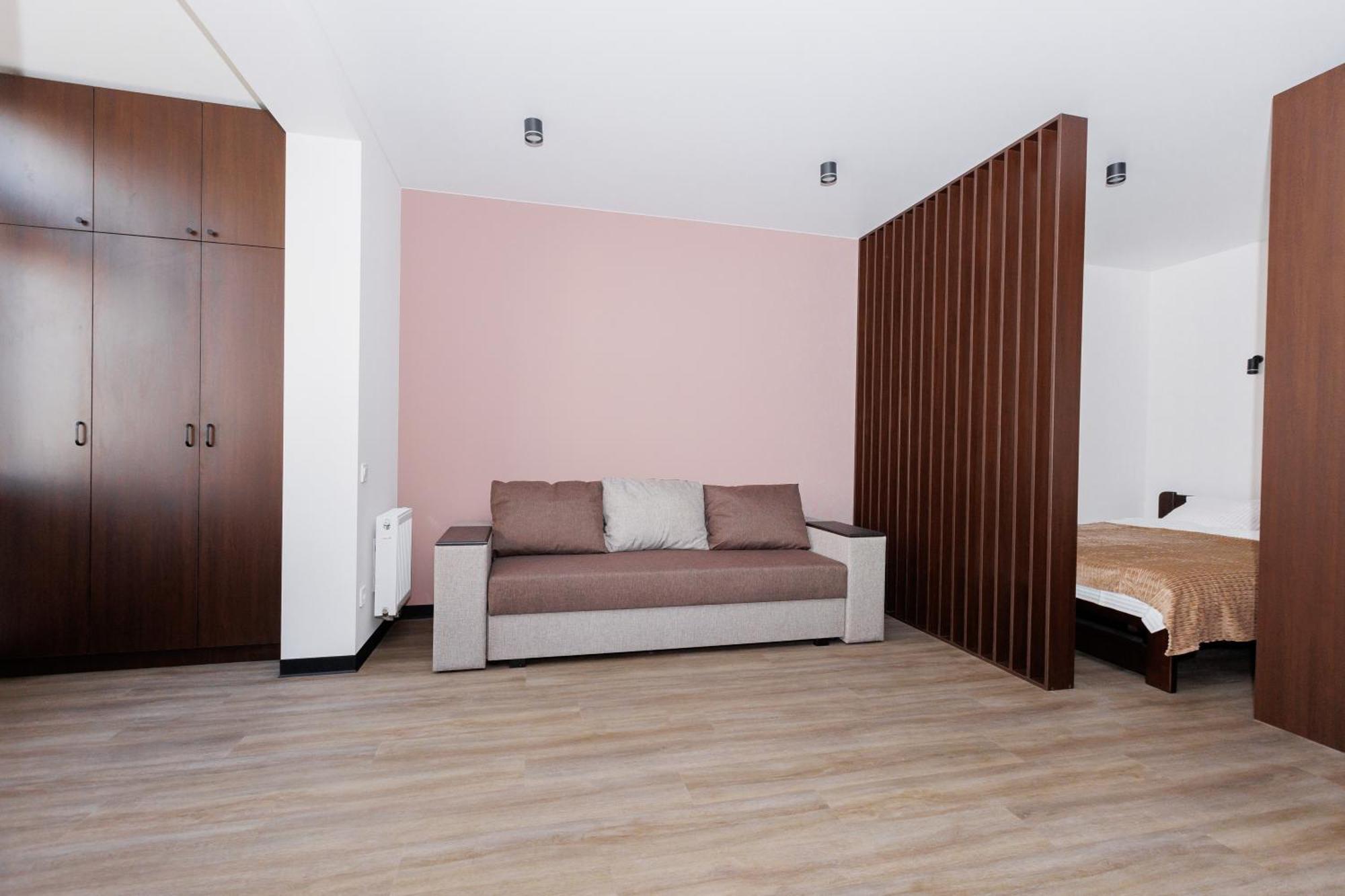 апарт на під голоском 15б Apartment