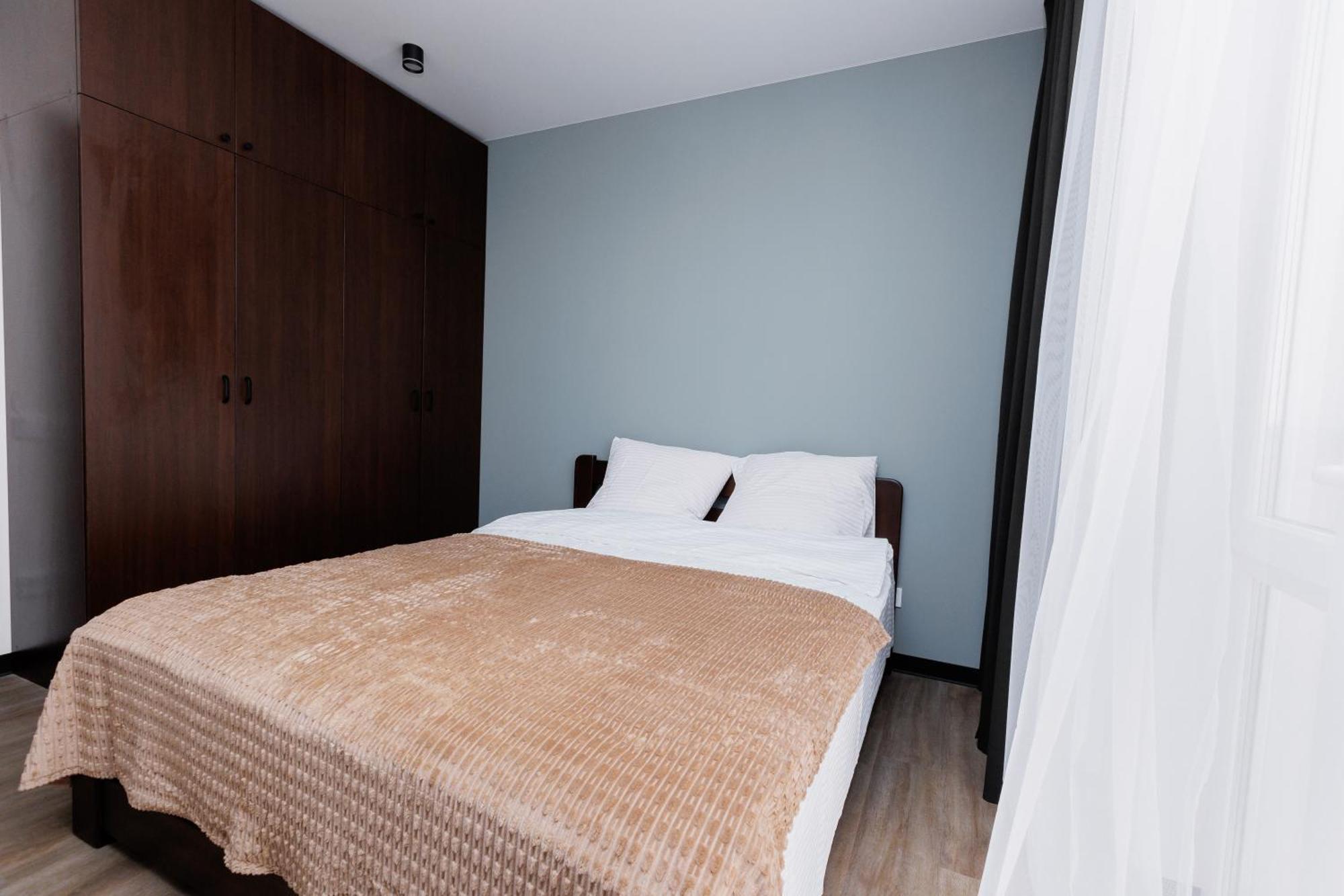 апарт на під голоском 15б Apartment *