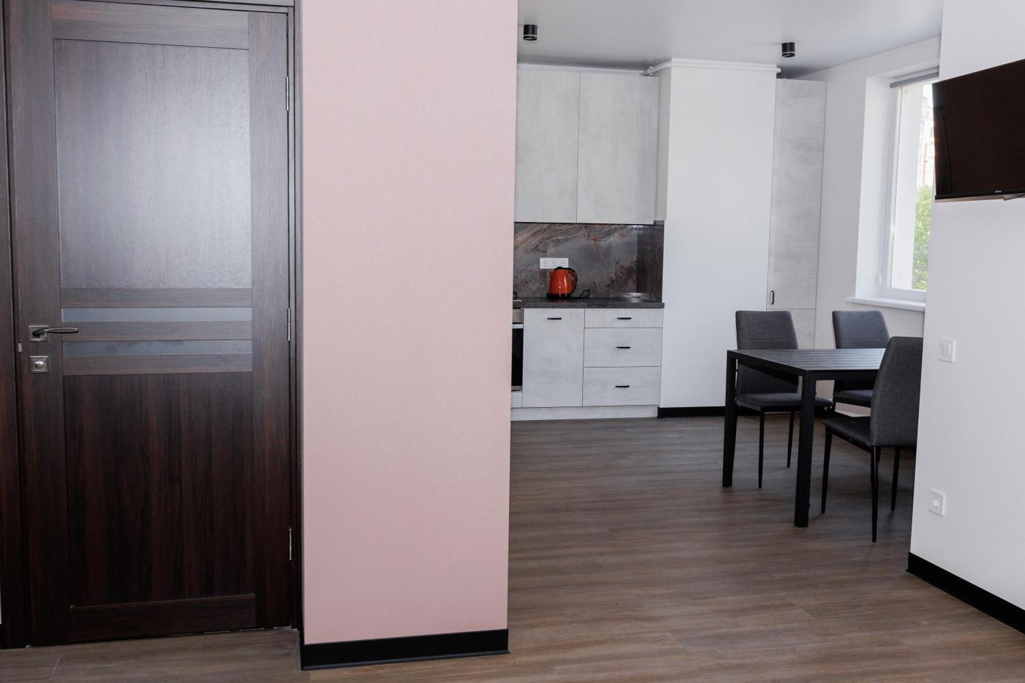 апарт на під голоском 15б Apartment