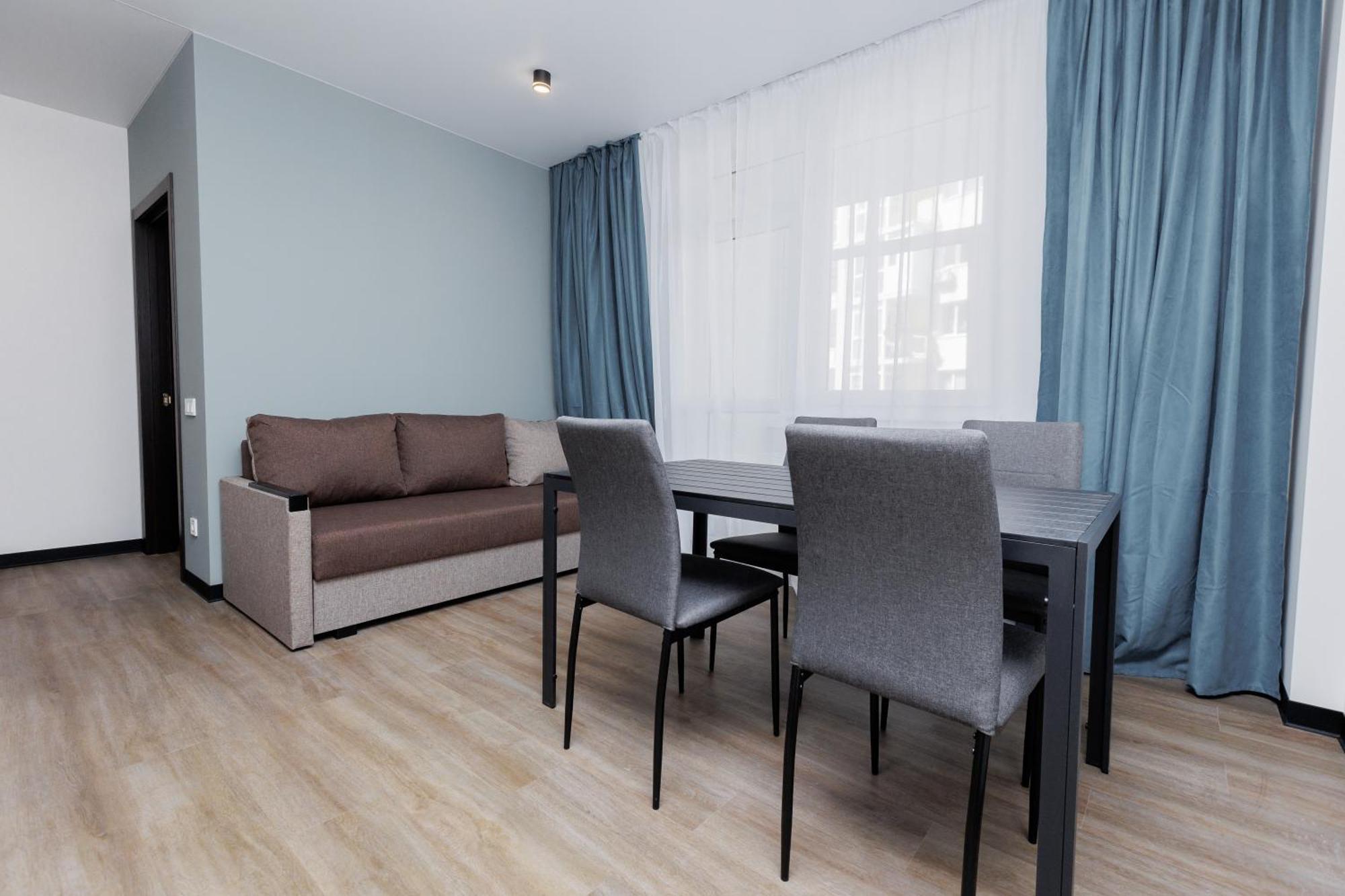 апарт на під голоском 15б Apartment